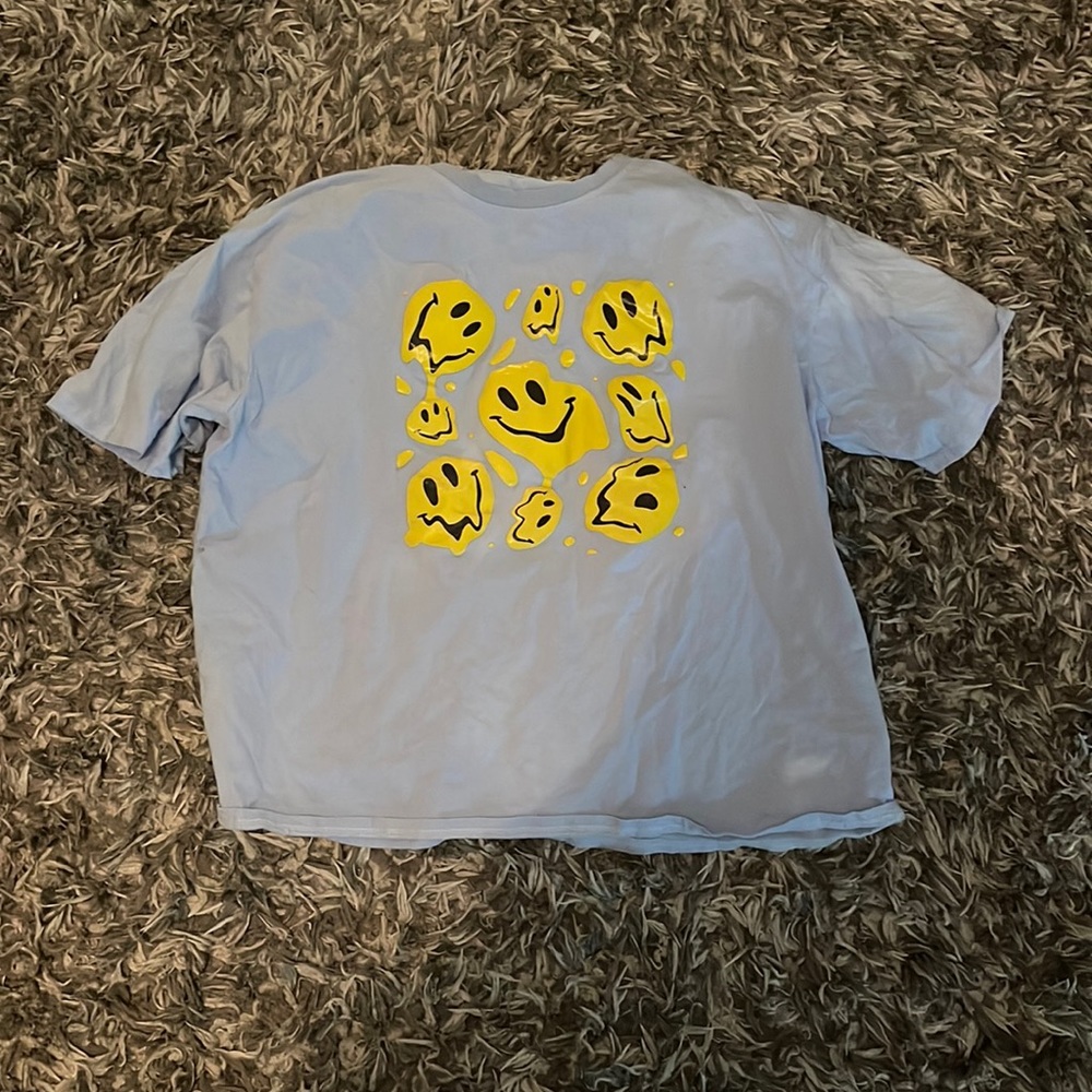 Over sized smiley face tee